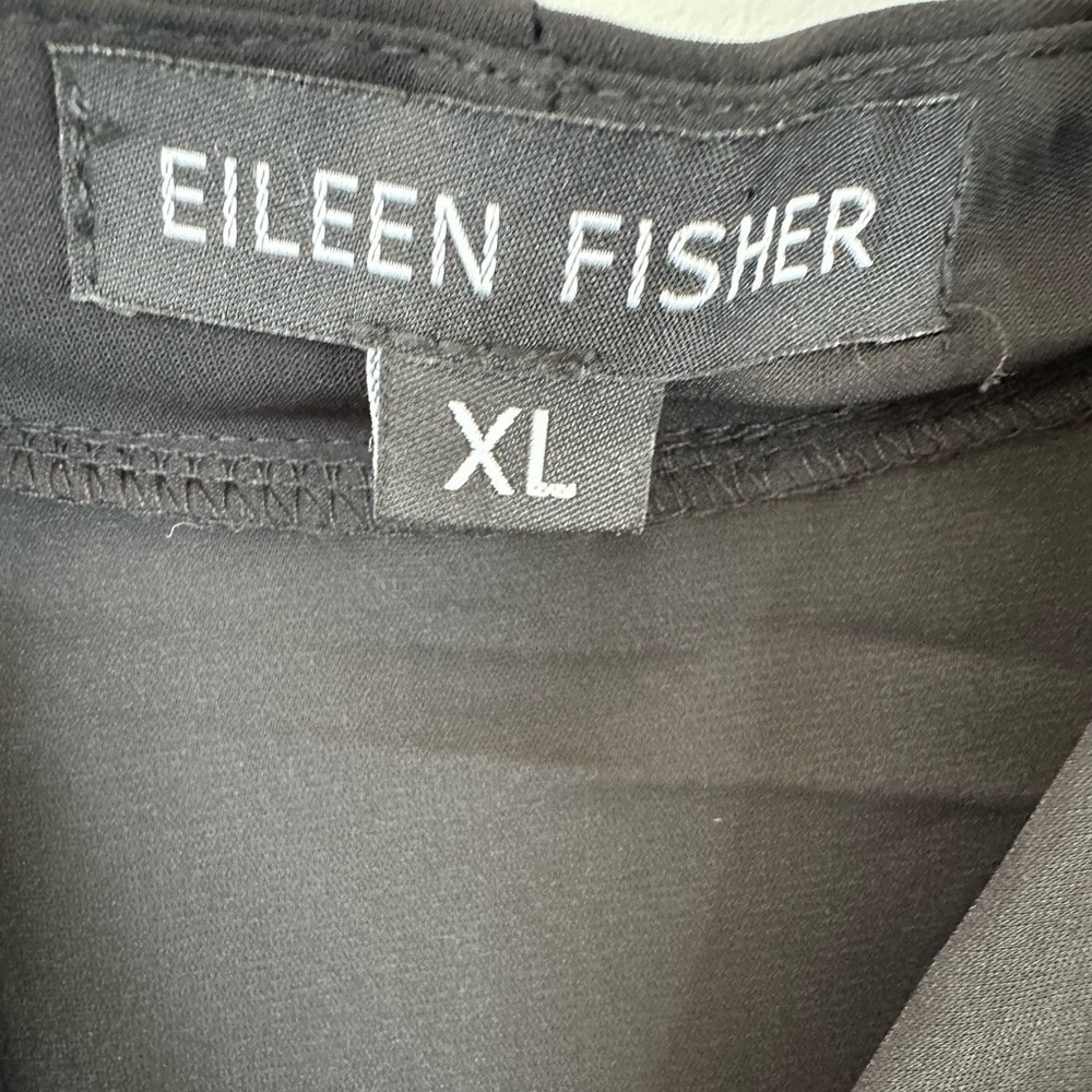 Eileen Fisher V-Neck Button-down Blouse in Black - Picture 6 of 7